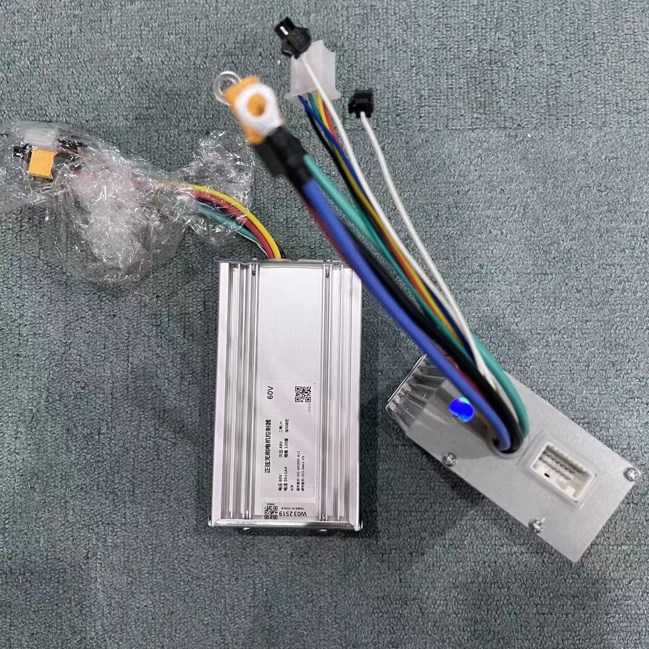 Boa qualidade 60v 5600w 6000w  - 60V 5600W Dual Motor Electric Scooter avaliação e preço